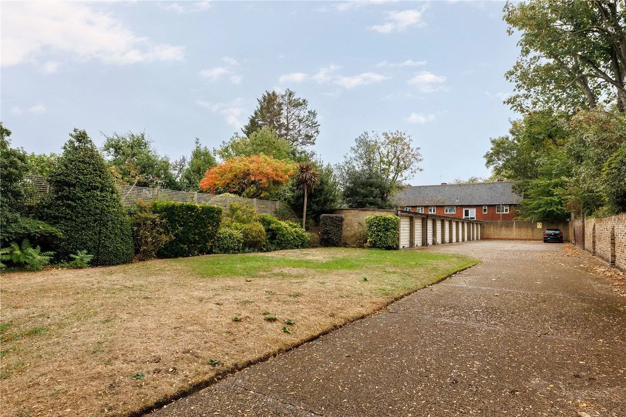 Larkhall Rise, London, SW4, photo 7