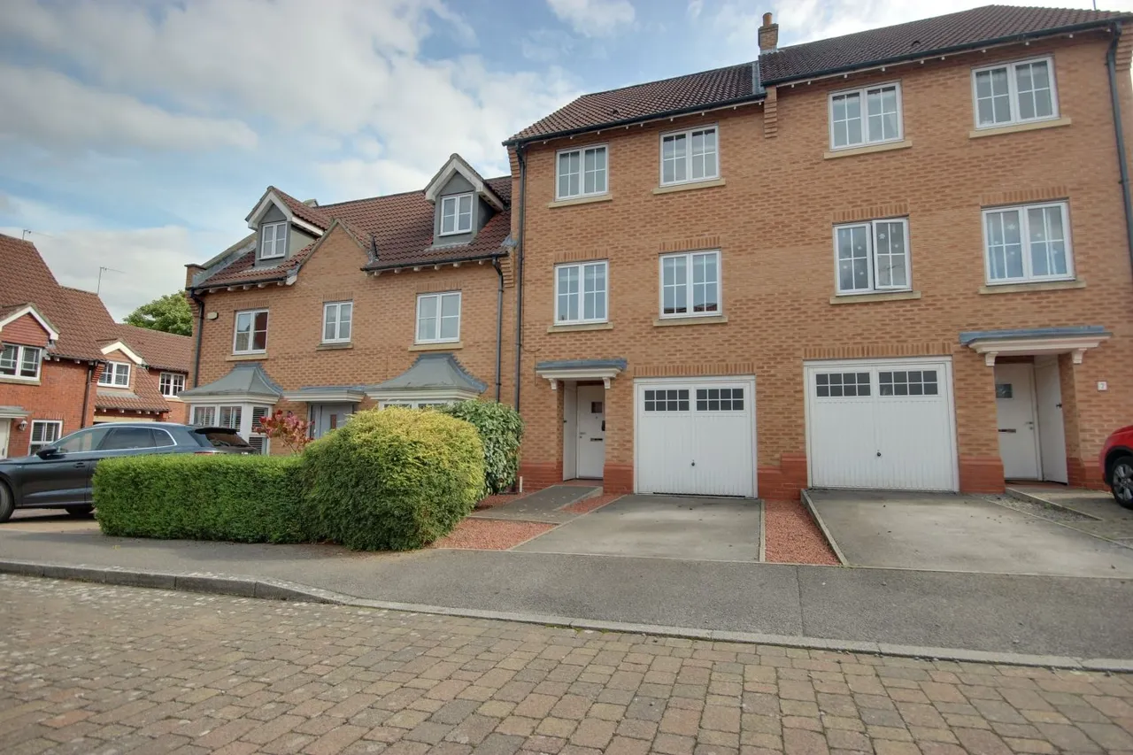 4 bed house for sale, Juniper Chase, Beverley, HU17