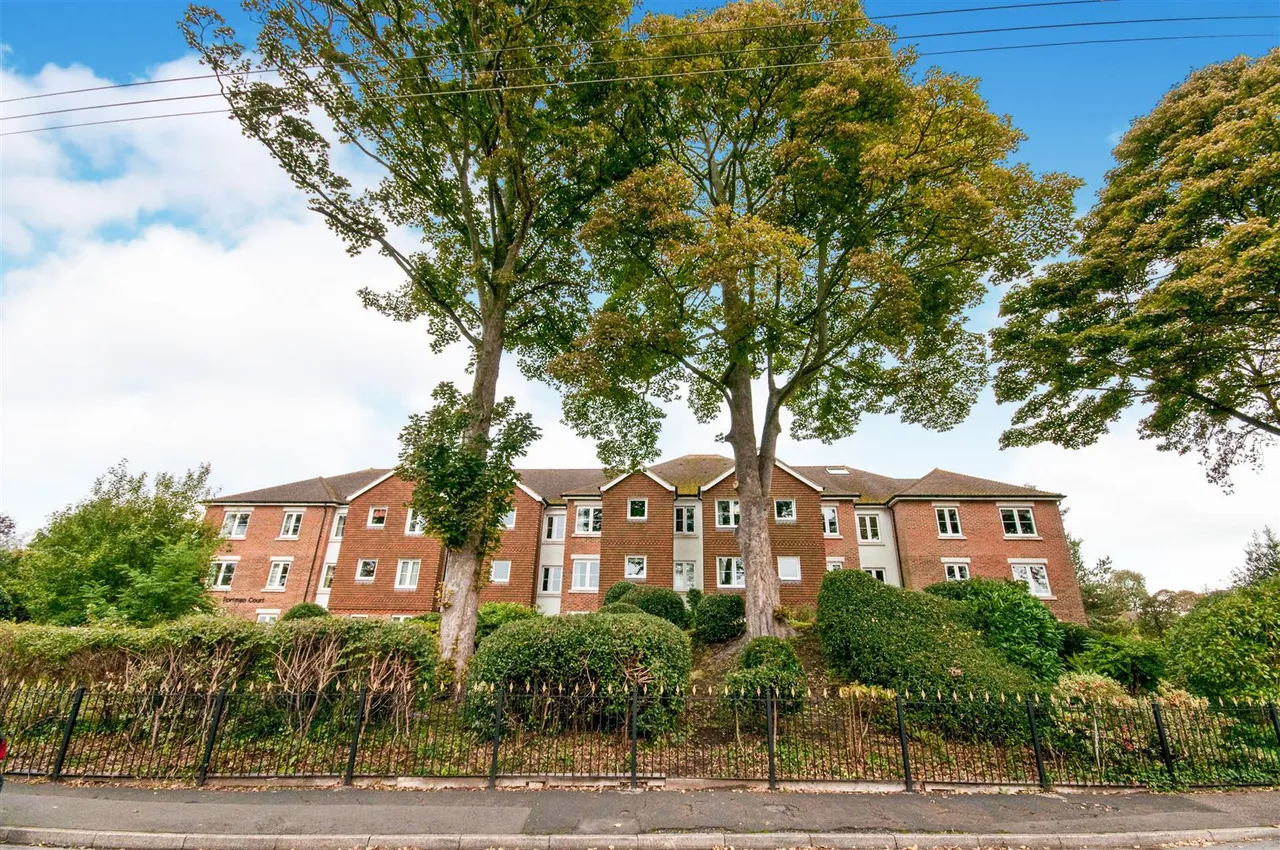 Grange Road, Uckfield, TN22, photo 32