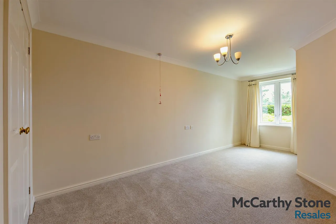 Grange Road, Uckfield, TN22, photo 19