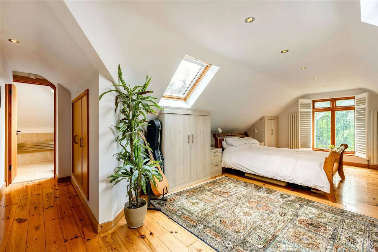 Clements Road, Chorleywood, Rickmansworth, Hertfordshire, WD3 5JT, photo 11