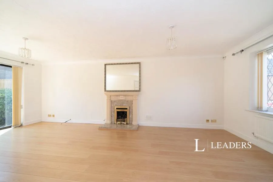 Quenby Way, Bromham, MK43, photo 3