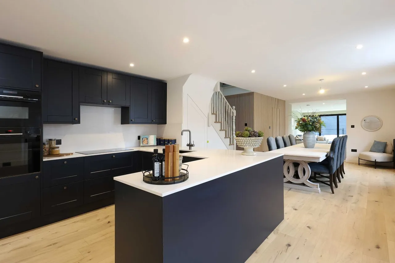 Bullsland Lane, Chorleywood, WD3, photo 2