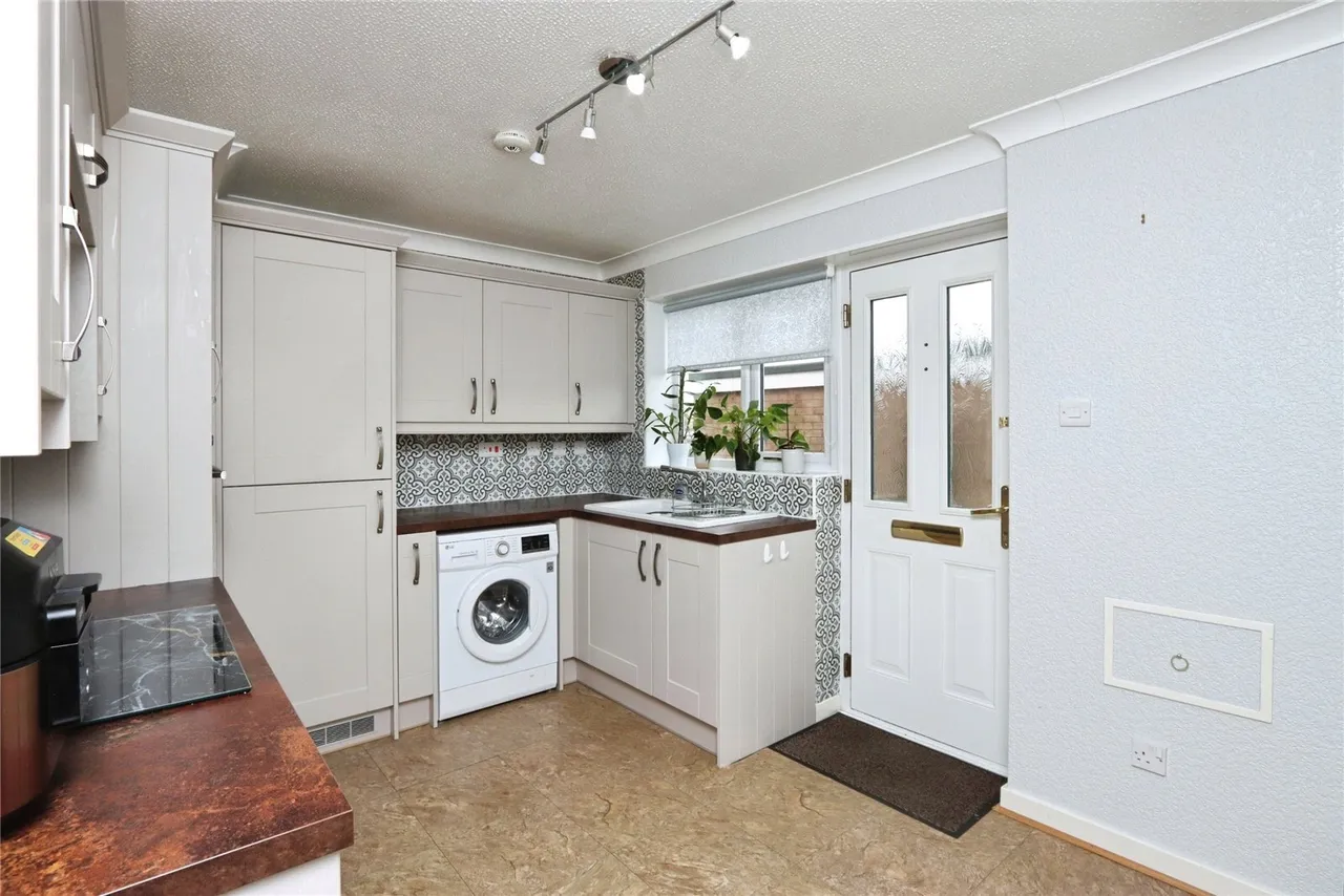Nathan Drive, Waterthorpe, Sheffield, S20, photo 10
