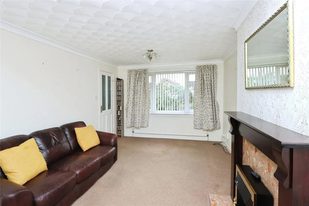 Nathan Drive, Waterthorpe, Sheffield, S20, photo 12
