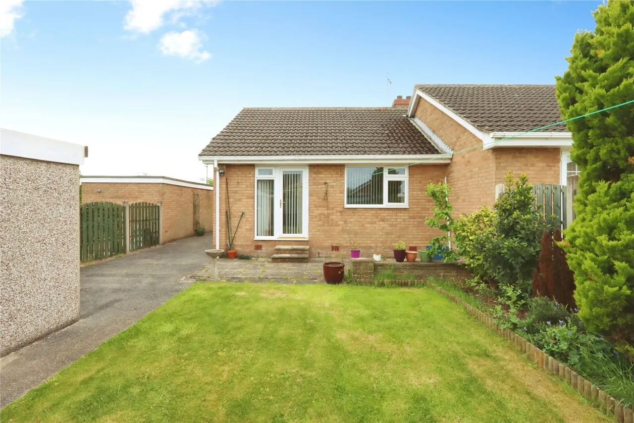 Nathan Drive, Waterthorpe, Sheffield, S20, photo 17