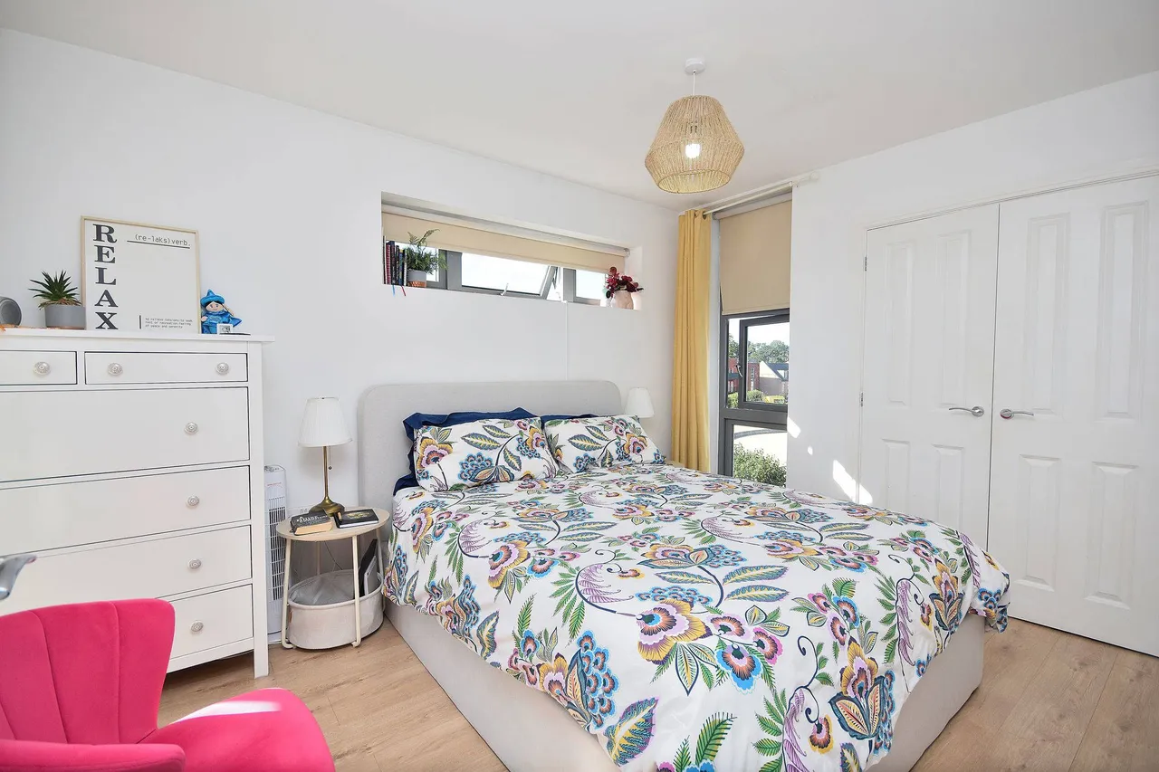 Knot Tiers Drive, Upton, Northampton, NN5 4DA, photo 8