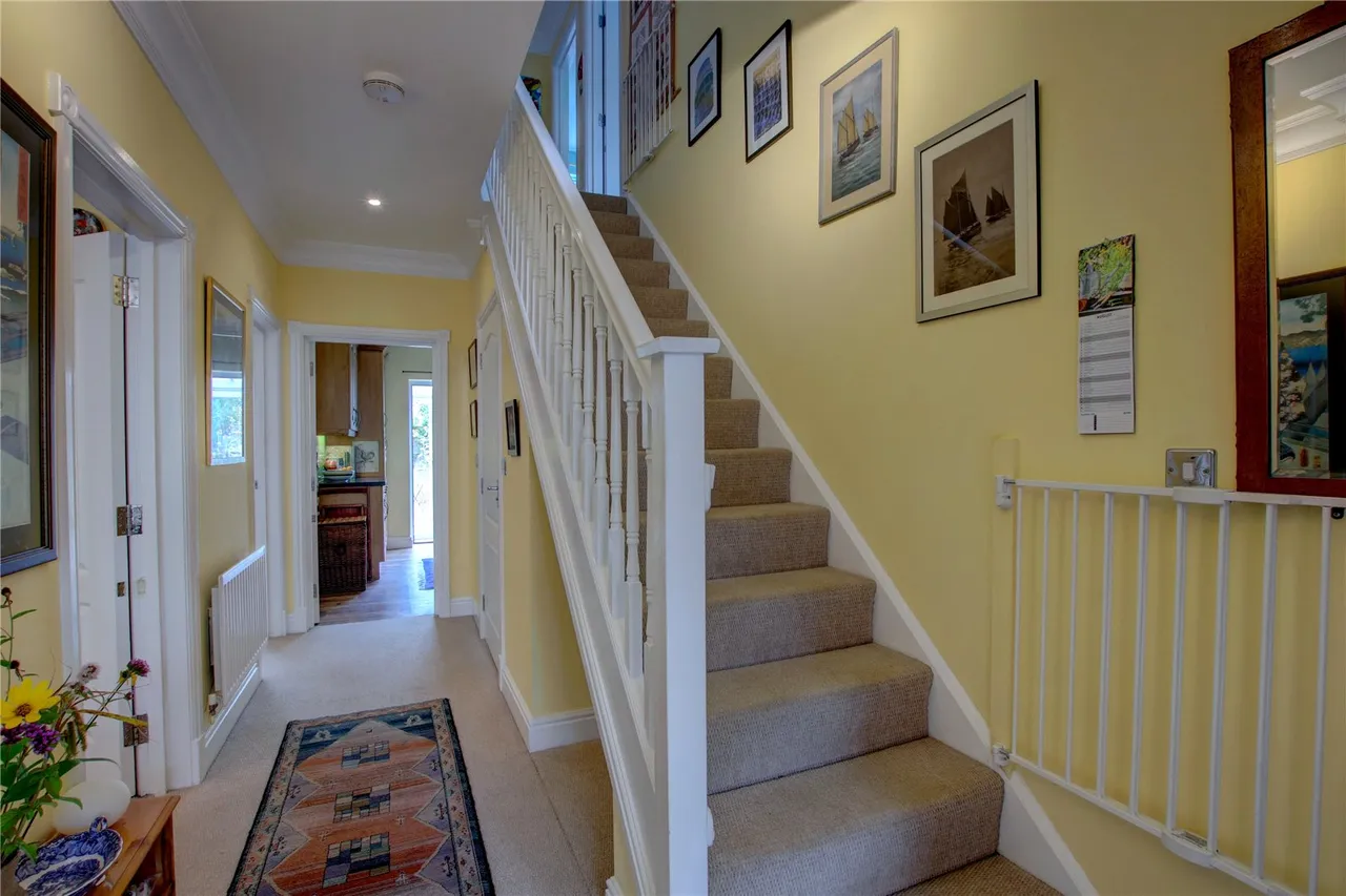 Middlepark Drive, Northfield, Birmingham, B31 2FL, photo 11