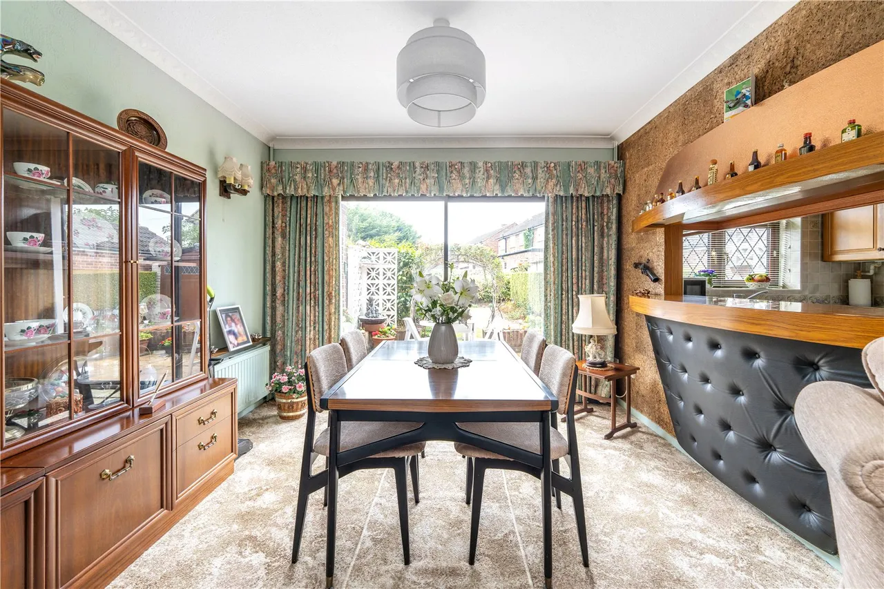 Conway Road, Hanworth, TW13 6TE, photo 5