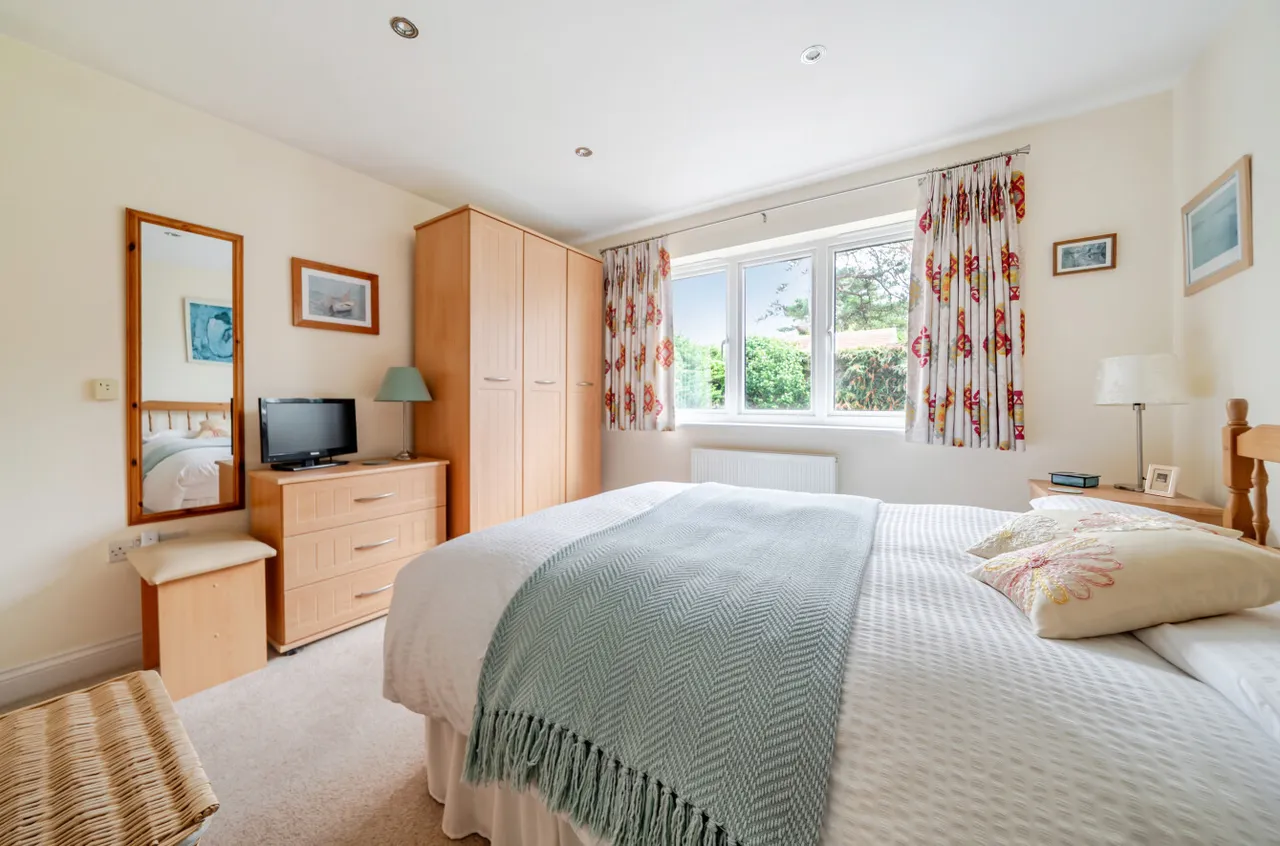 Ferringham Lane, Ferring, BN12, photo 14