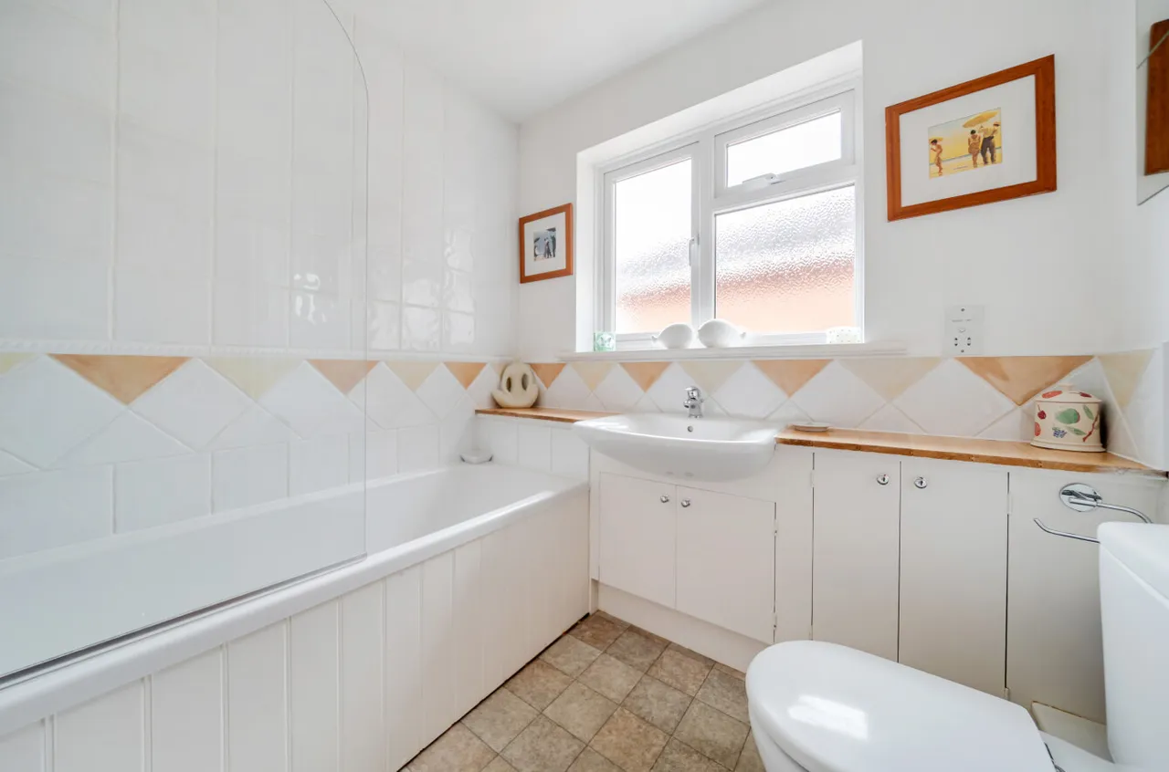 Ferringham Lane, Ferring, BN12, photo 7