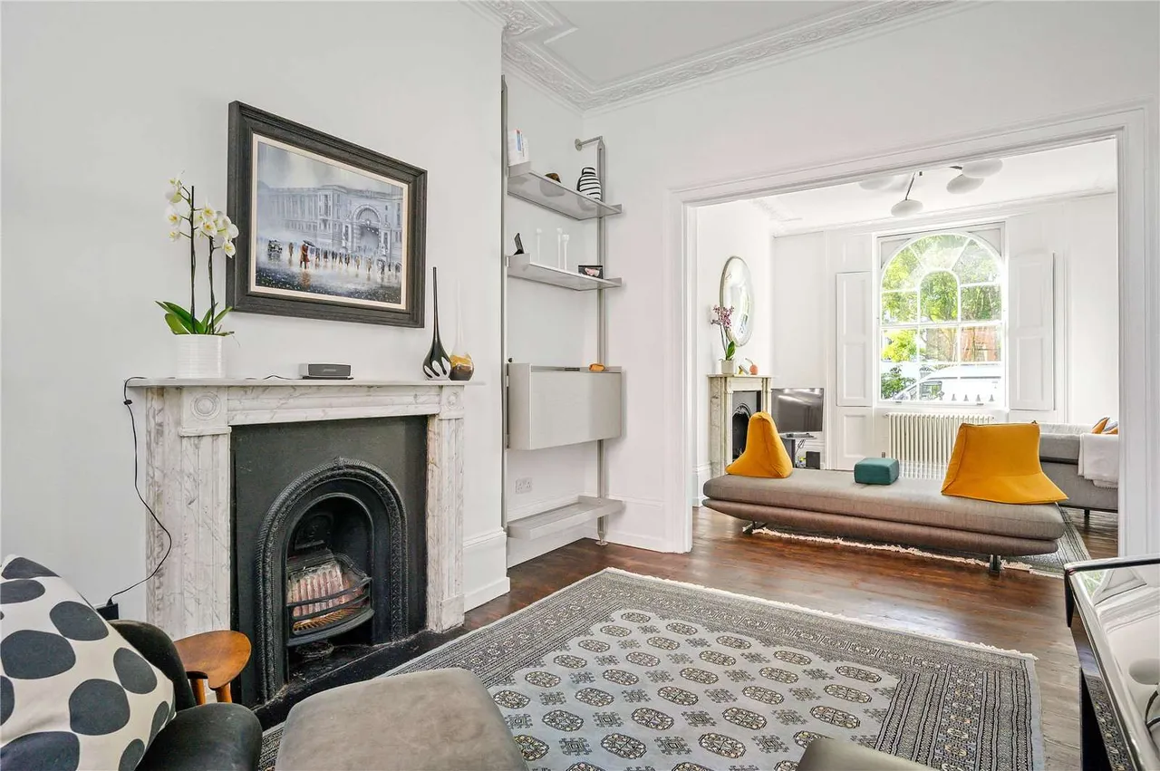 Gibson Square, Islington, N1, photo 14