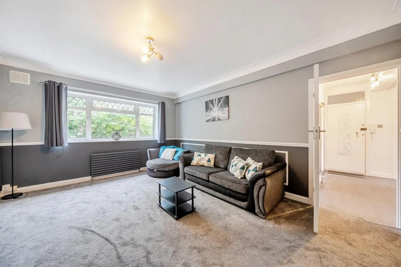 Bushey Road, Raynes Park, London, SW20, photo 8