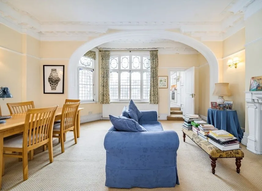 Challoner Street, London, W14, photo 2