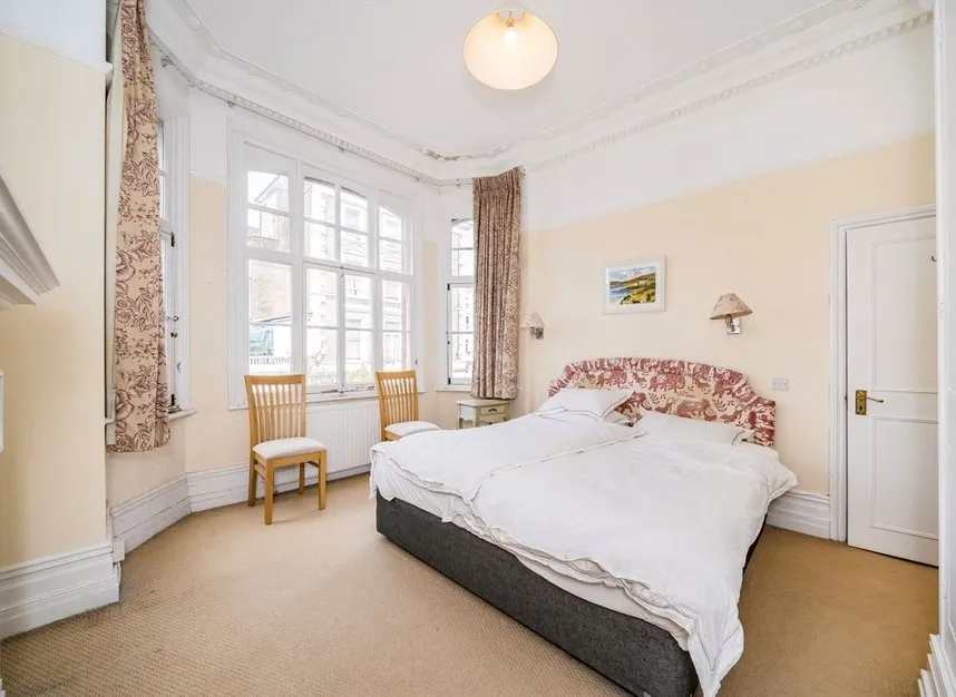 Challoner Street, London, W14, photo 4