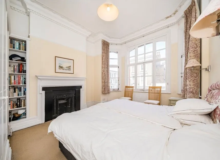 Challoner Street, London, W14, photo 5
