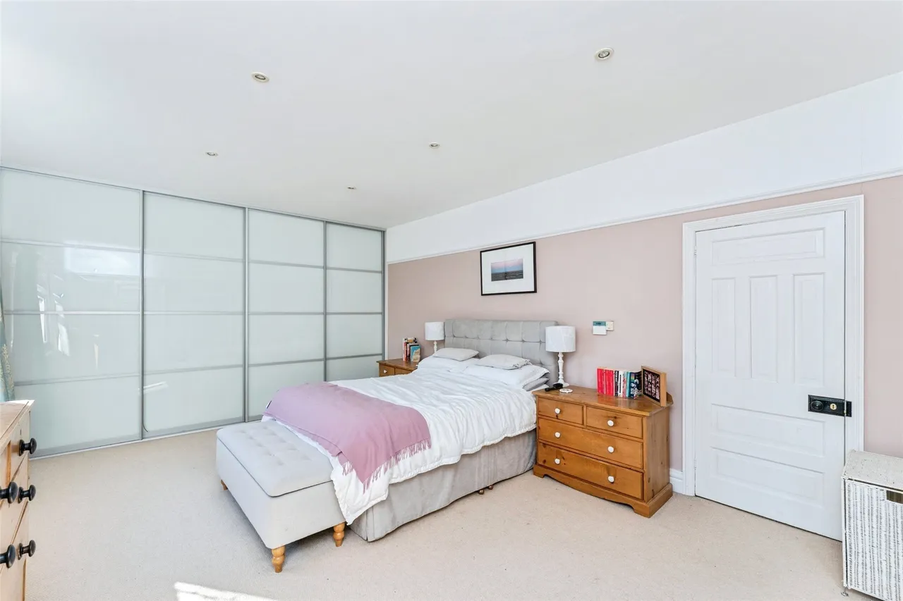 Mill Lane, Willaston, CH64, photo 22