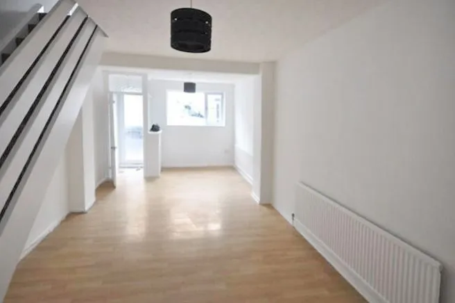 Albion Street, Swindon, SN1, photo 6