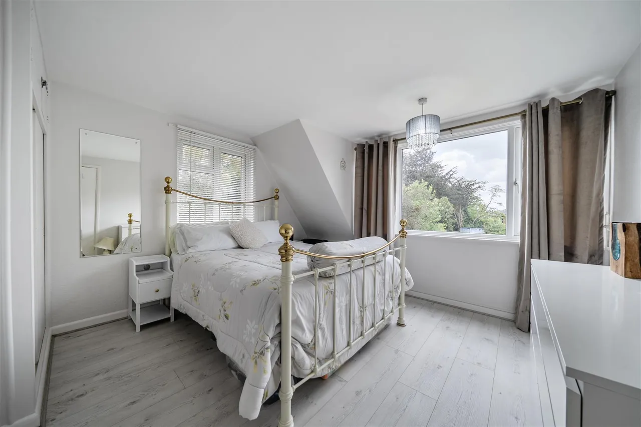 Greenaway Lane, Warsash, photo 16
