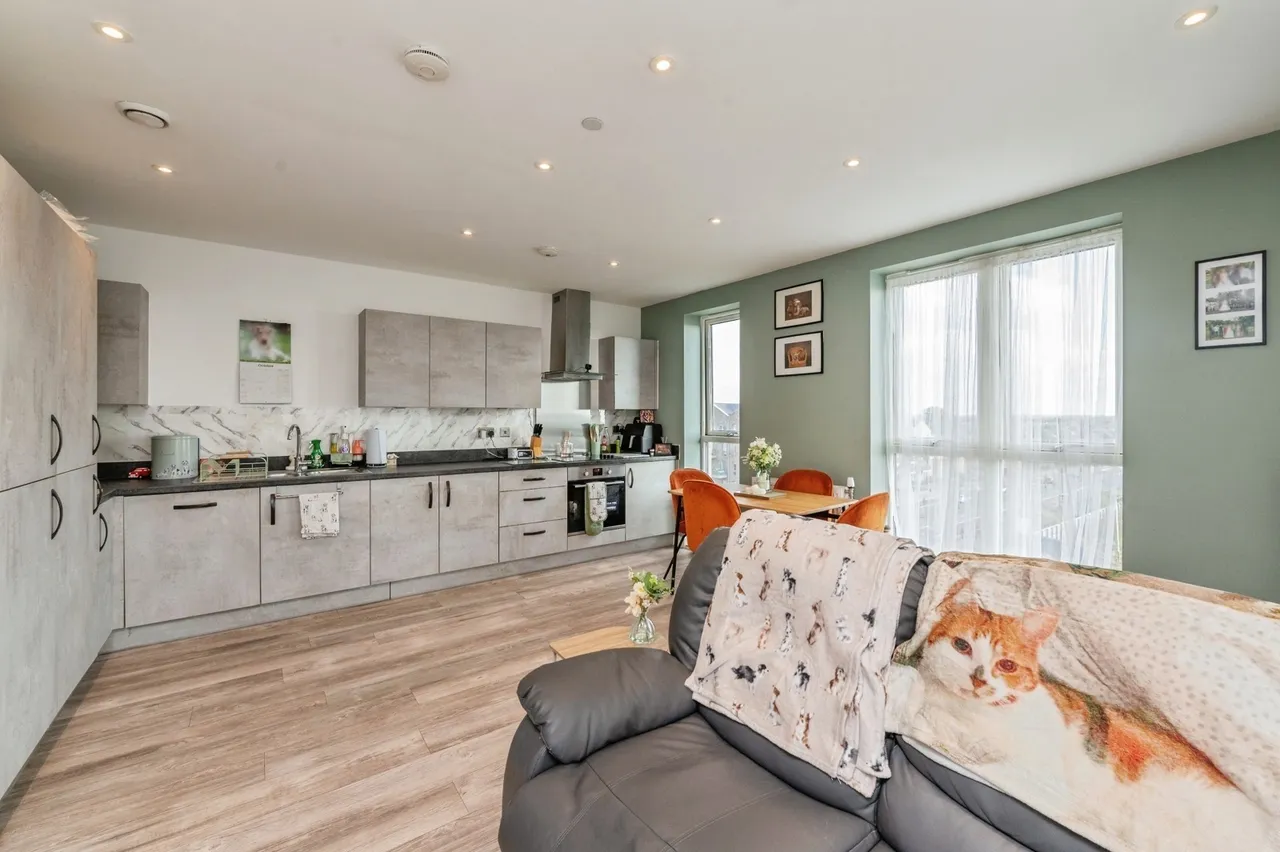 Halewood Way, Rainham, RM13, photo 13