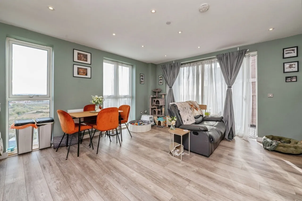Halewood Way, Rainham, RM13, photo 11