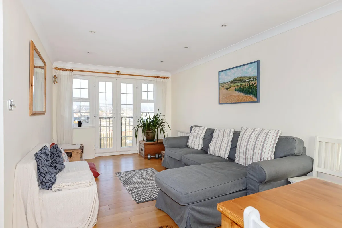 2 bed flat for sale — Shoreham-by-Sea, BN43 5BZ