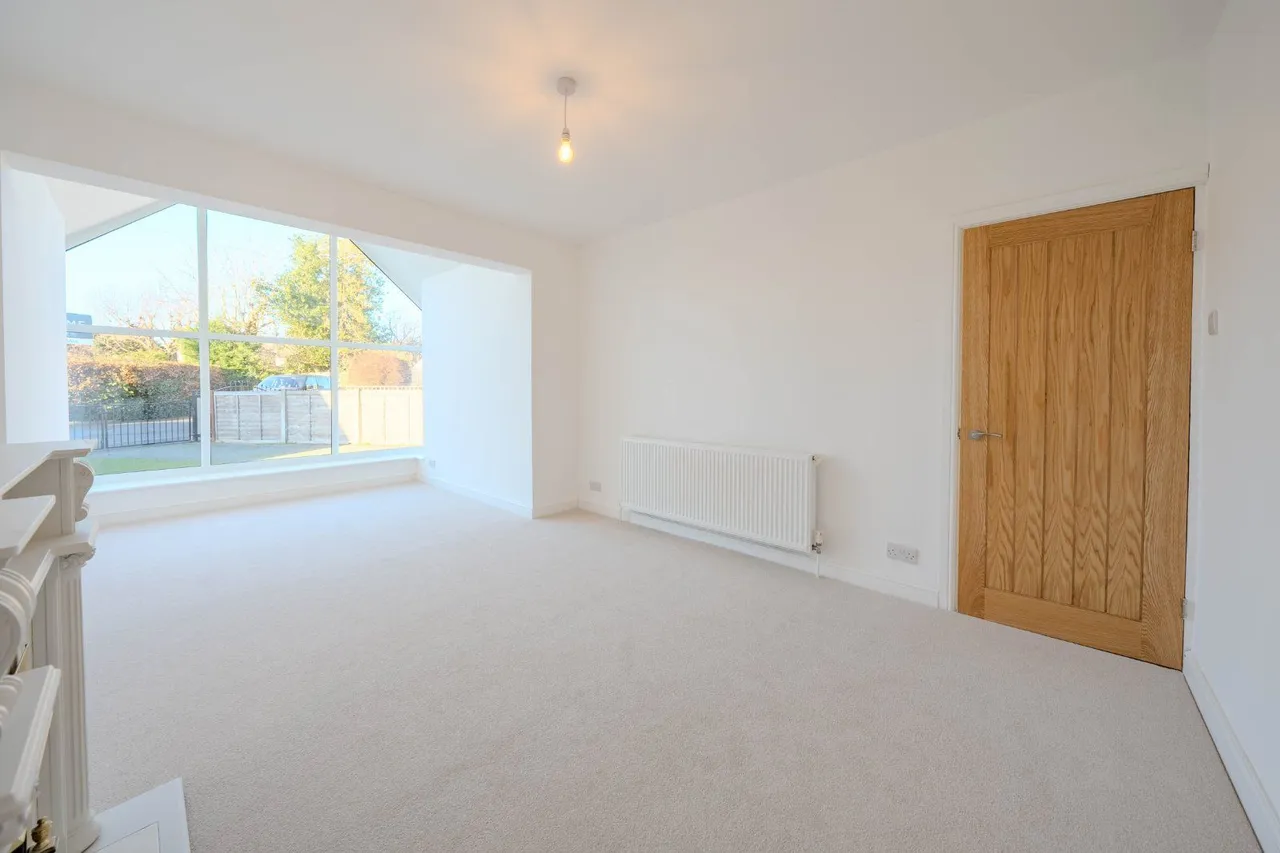 Smalewell Drive, Pudsey, LS28, photo 12
