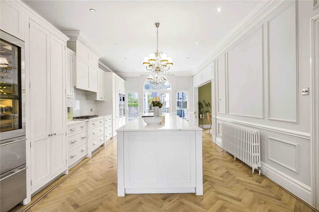 Oaklands Road, Totteridge, London, N20 8BA, photo 2