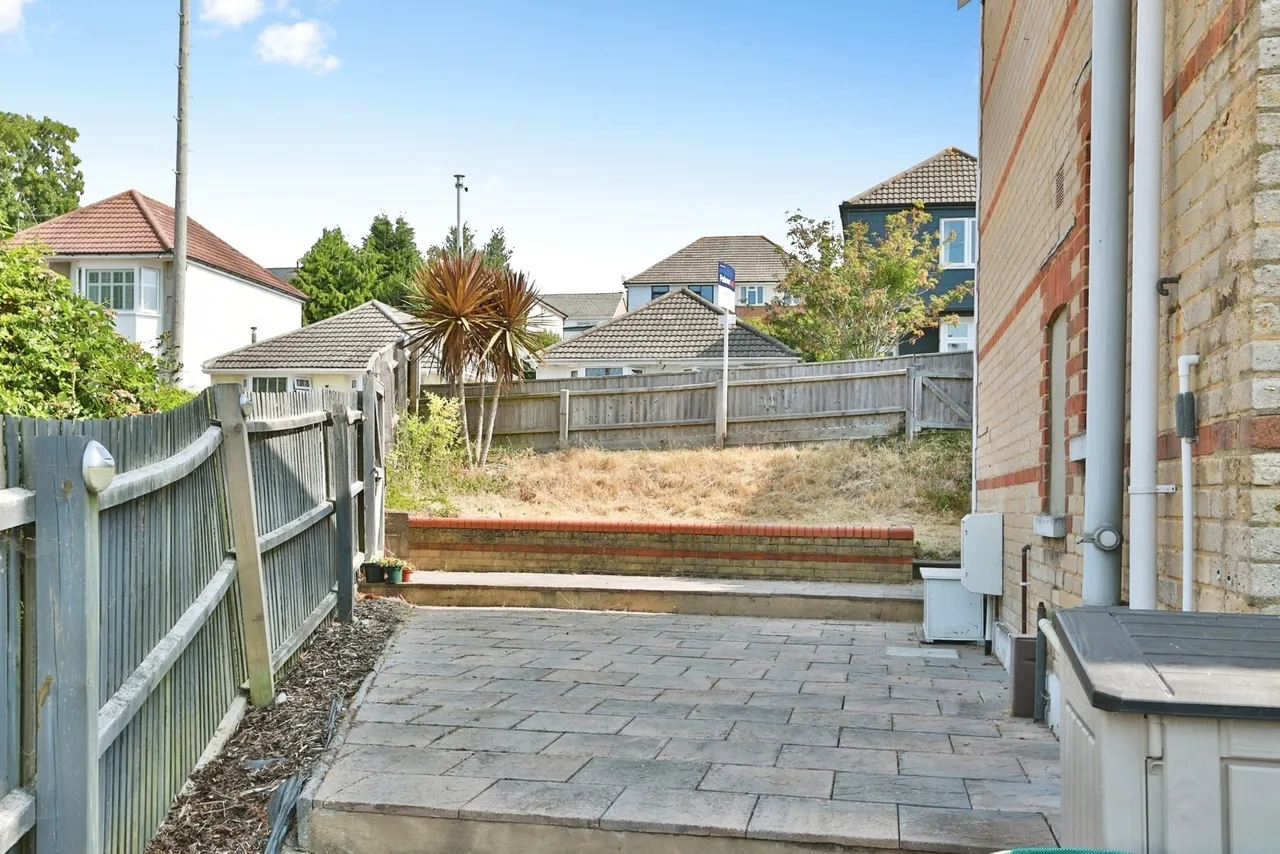 Lincoln Road, BH12, photo 9