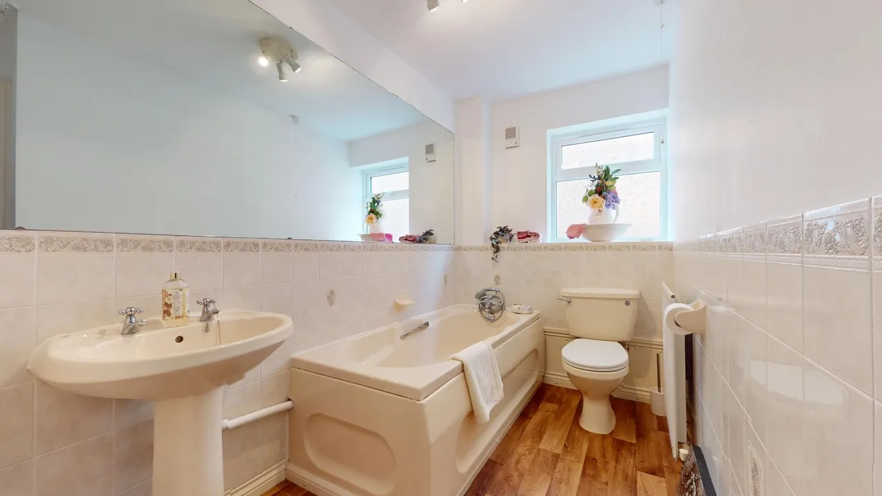 Trafalgar Close, Muxton, Telford TF2 8DQ, photo 25