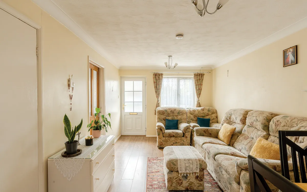 Rockstowes Way, Brentry, BS10, photo 2