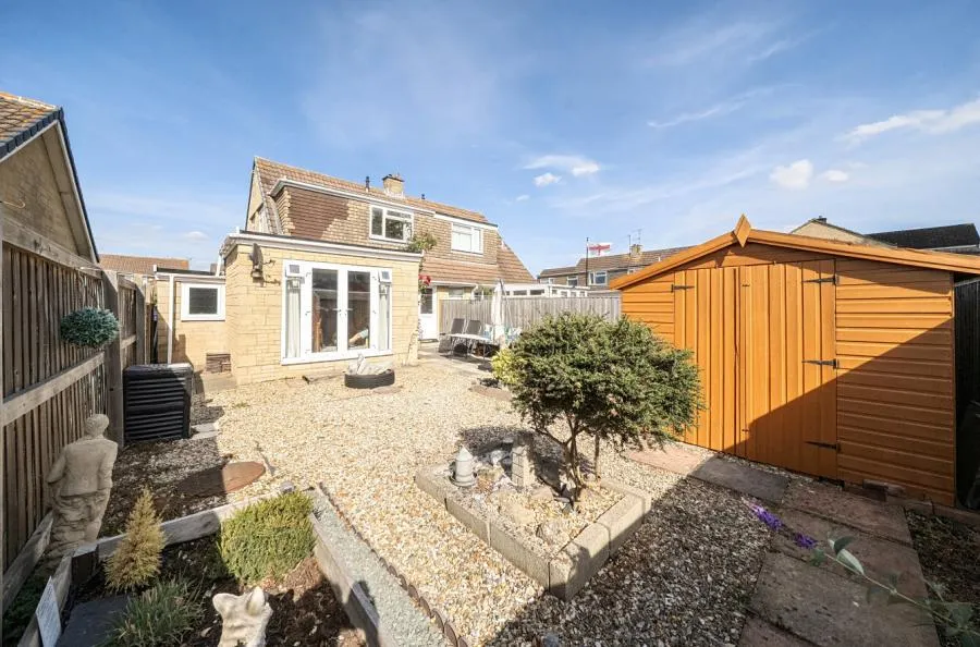 Purbeck Close, Swindon, SN3, photo 12