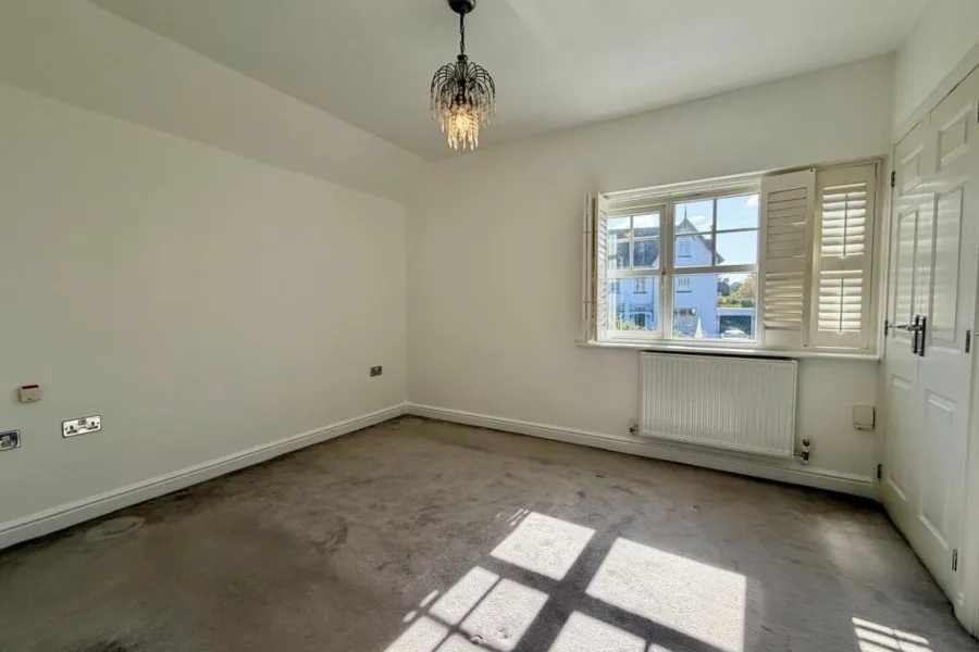 Duchess Court, Weybridge, KT13, photo 6