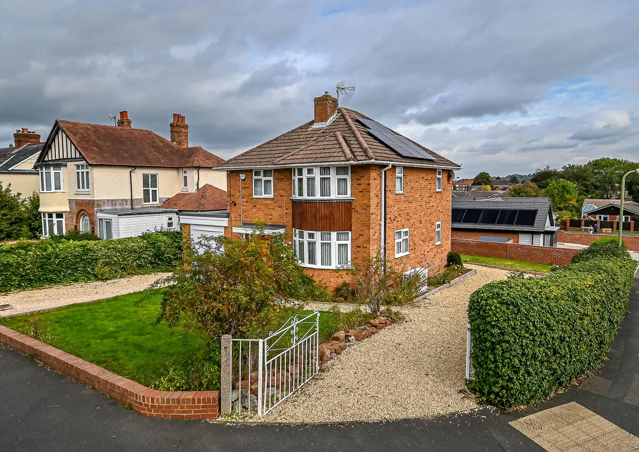 Conduit Lane, Bridgnorth, WV16, photo 17