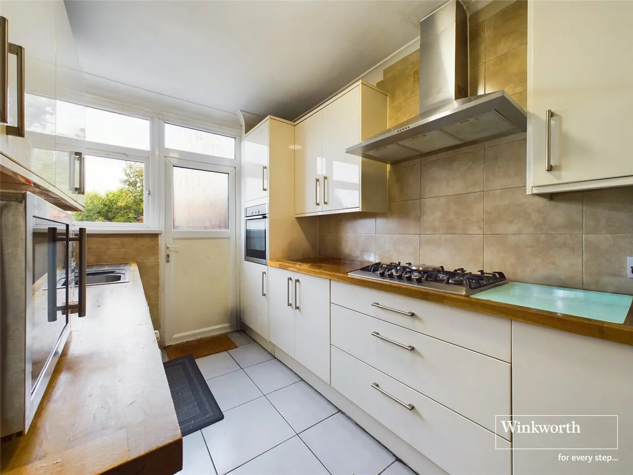 Farrer Road, Harrow, HA3, photo 3