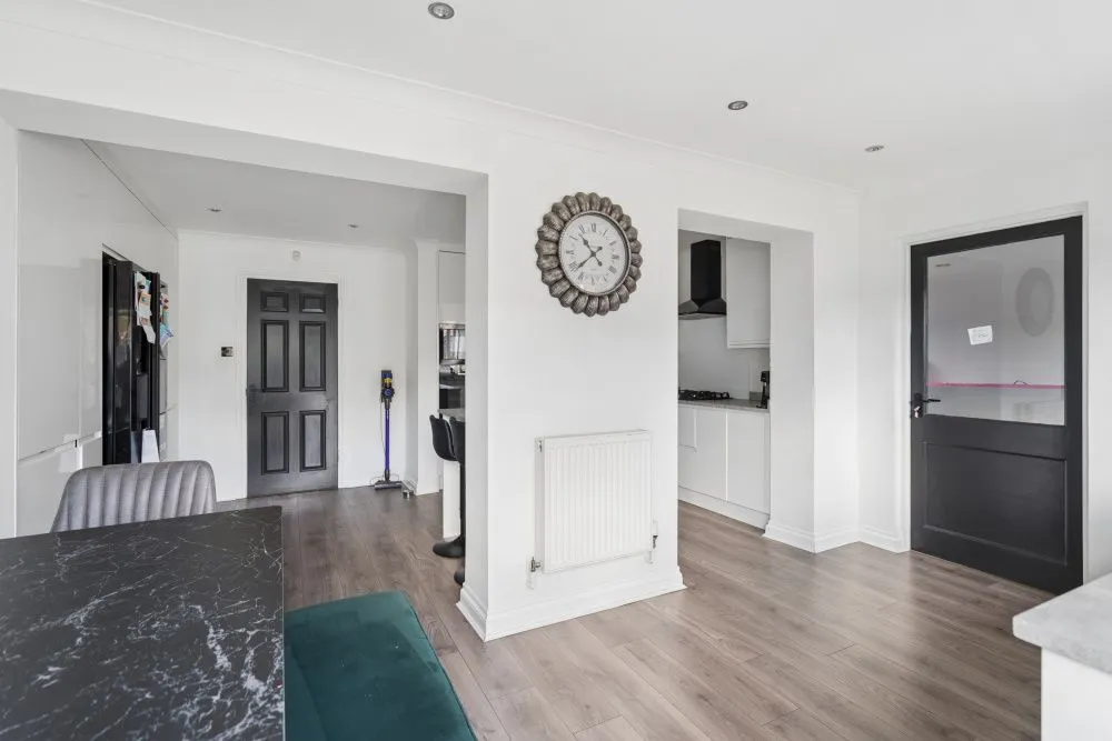 Heatherfold Way, Pinner, HA5, photo 6
