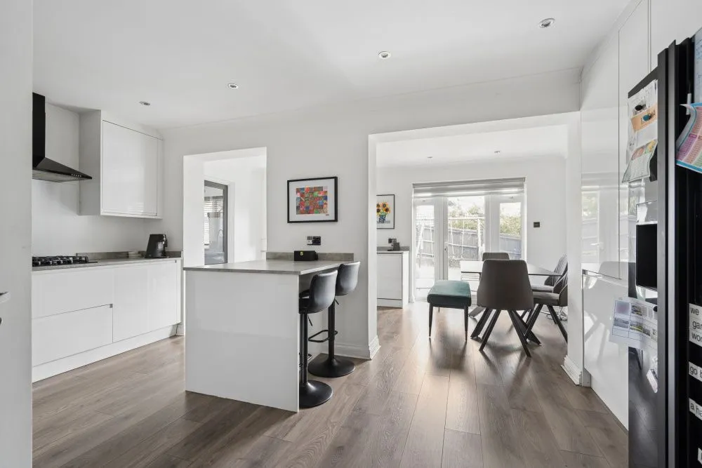 Heatherfold Way, Pinner, HA5, photo 3