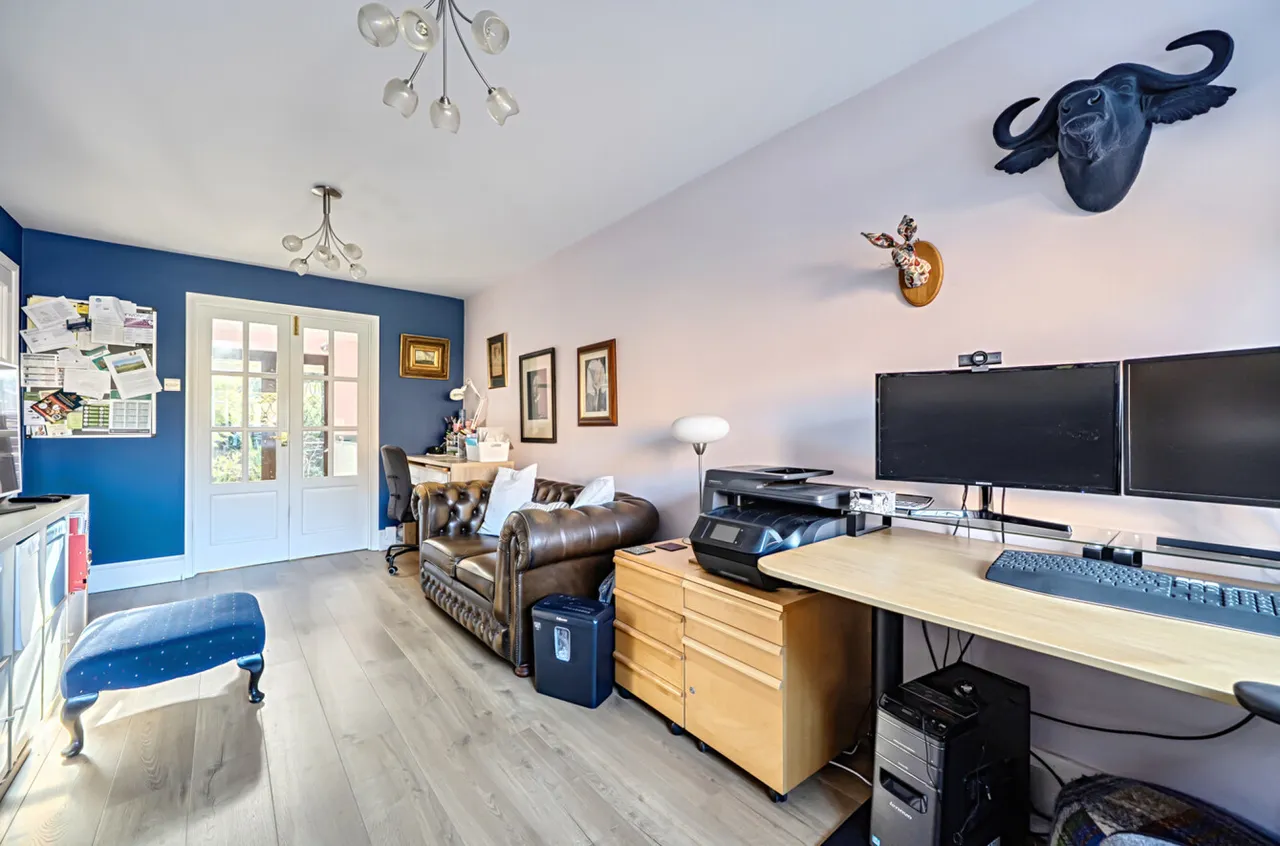 Heather Close, Finchampstead, RG40, photo 12