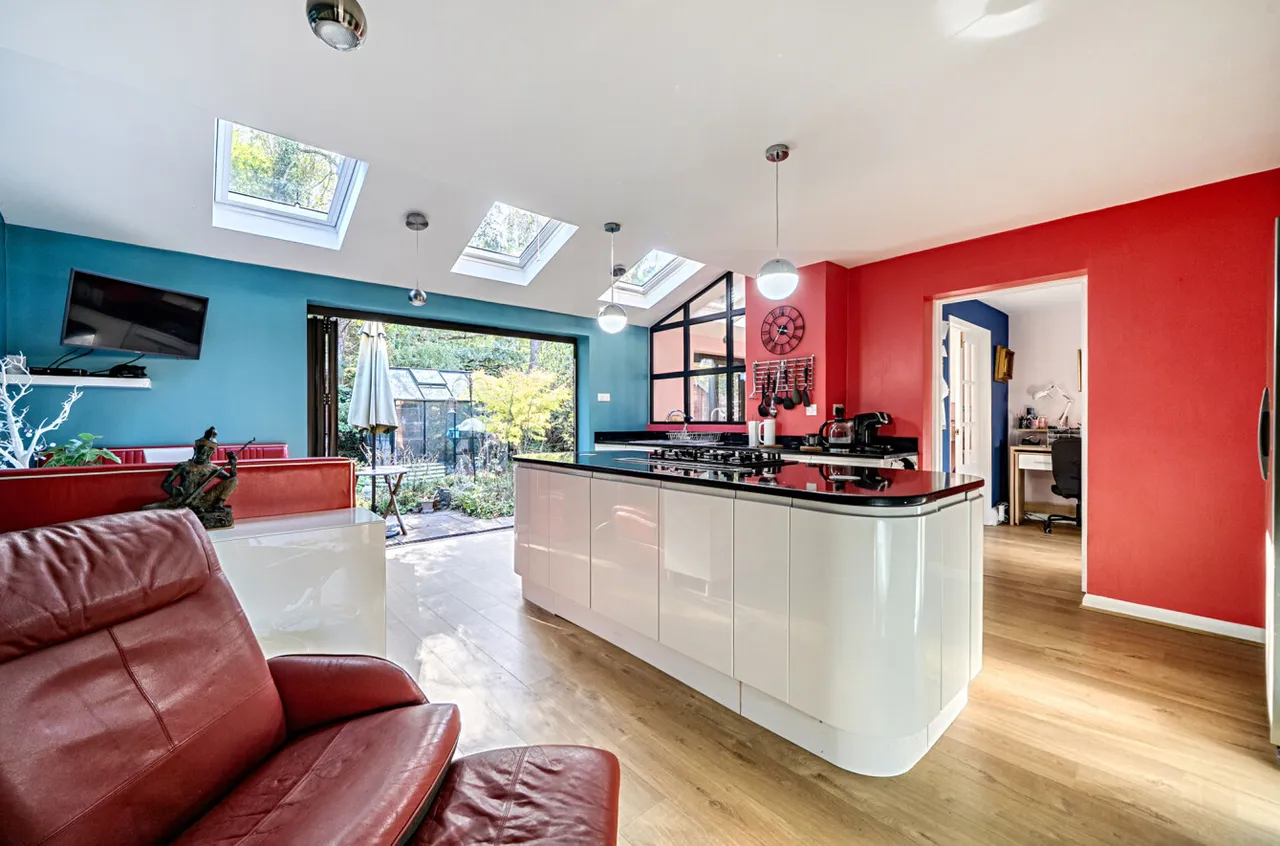 Heather Close, Finchampstead, RG40, photo 9