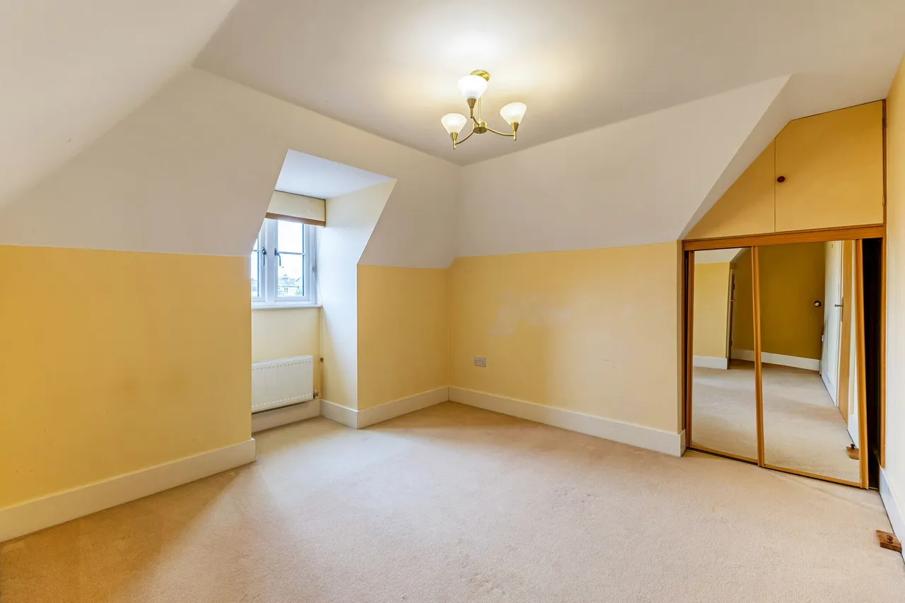 Bingham Close, Cirencester, GL7, photo 8
