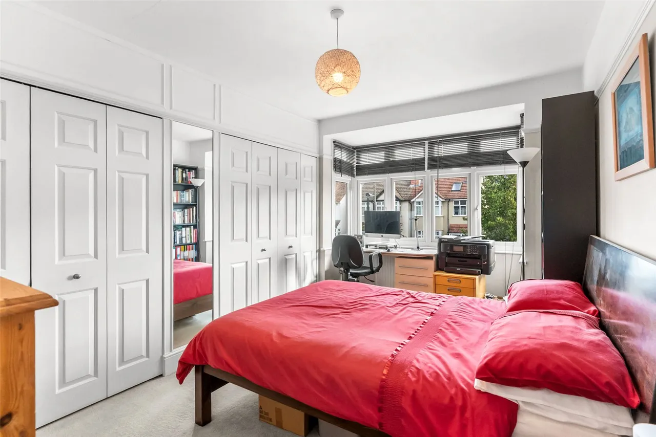 Hatherop Road, Hampton, TW12, photo 9