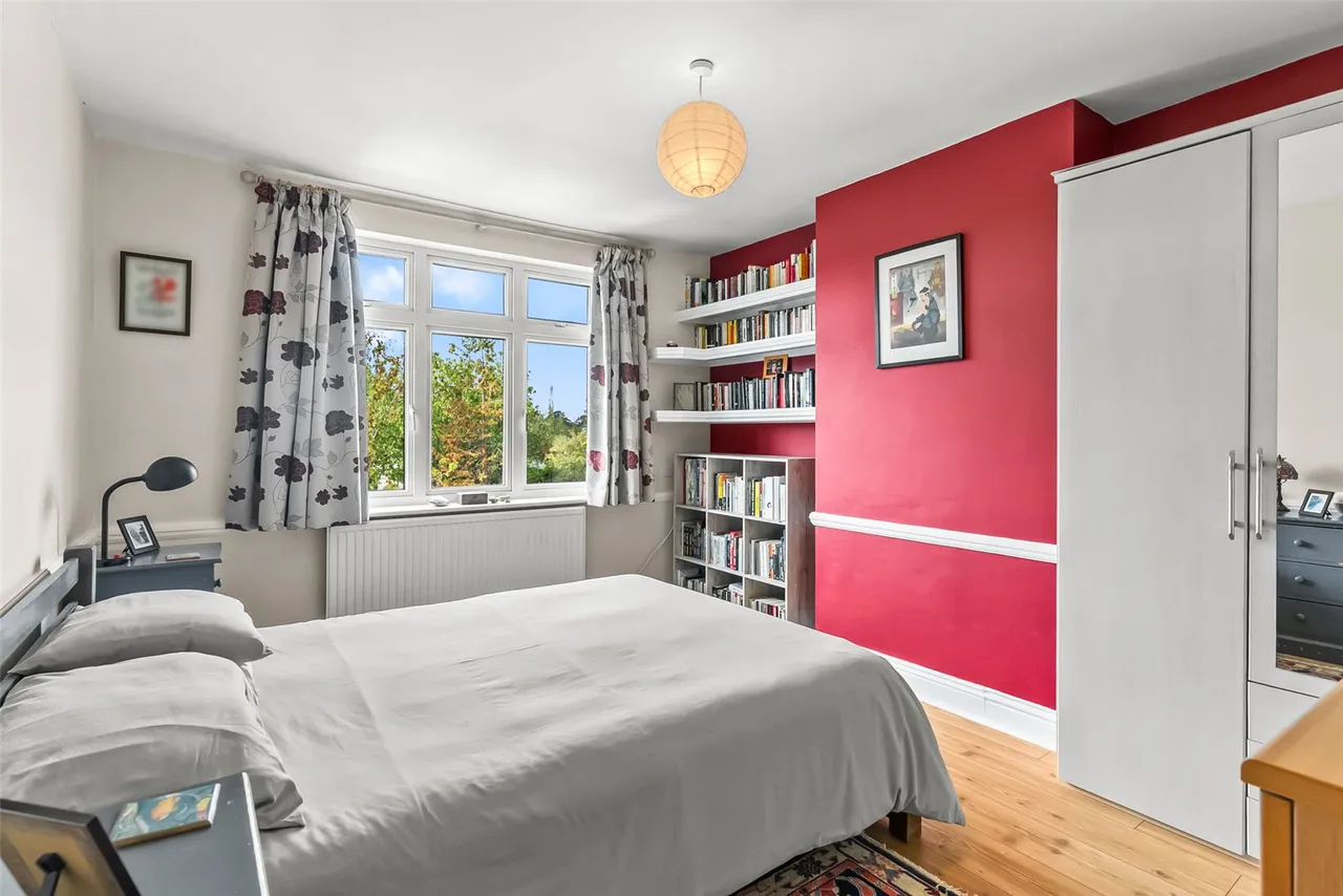 Hatherop Road, Hampton, TW12, photo 8