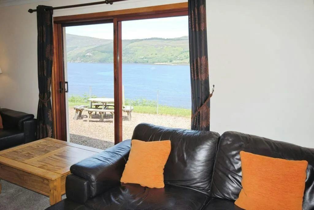 Lochbroom, Garve, IV23, photo 7