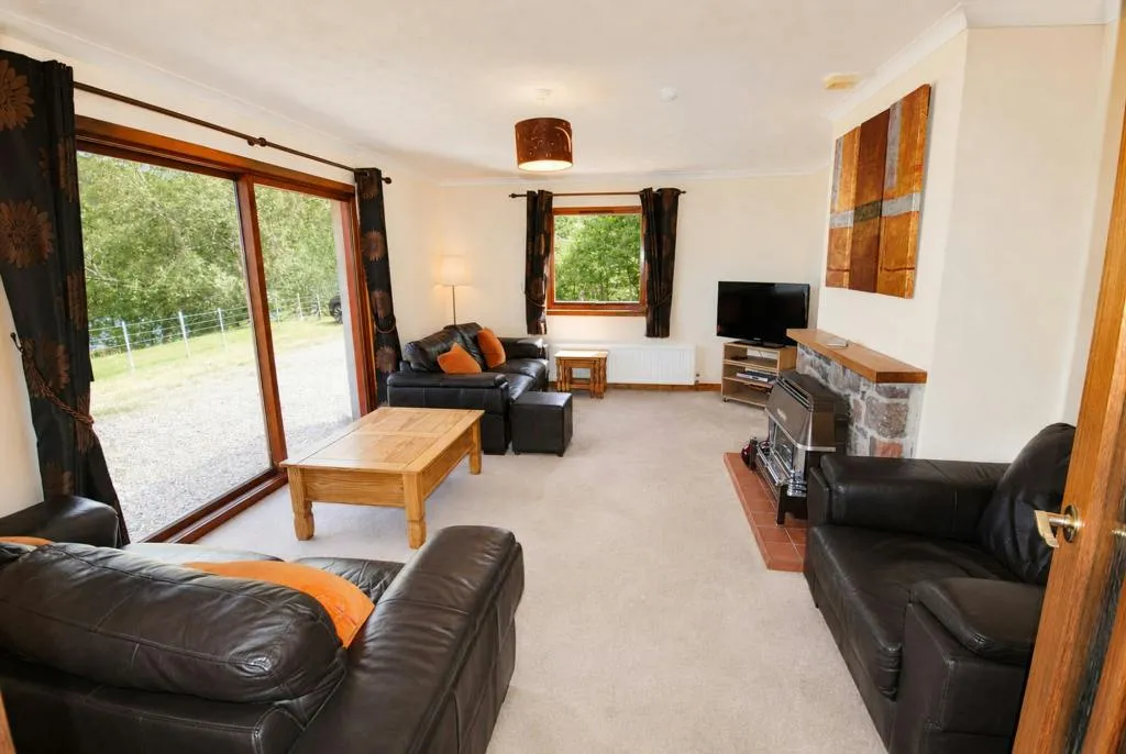 Lochbroom, Garve, IV23, photo 5