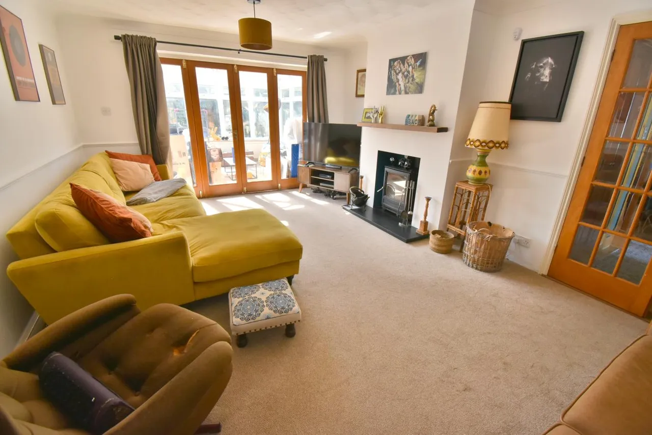 Bear Cross Avenue, BH11, photo 8