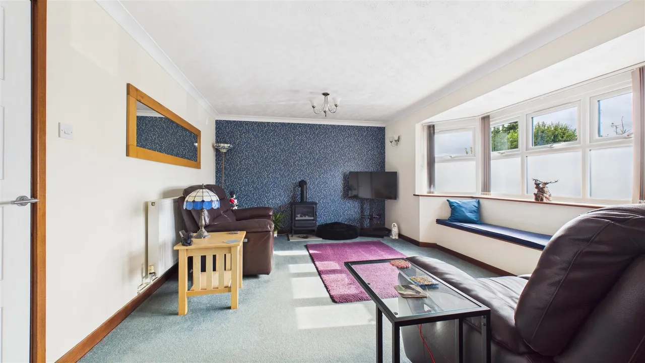 Crown Lane, Thurlby, photo 9