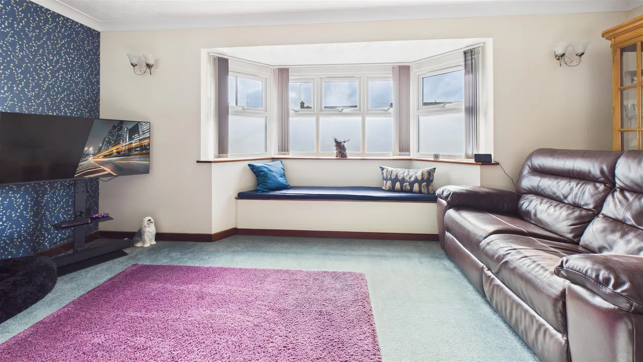 Crown Lane, Thurlby, photo 11