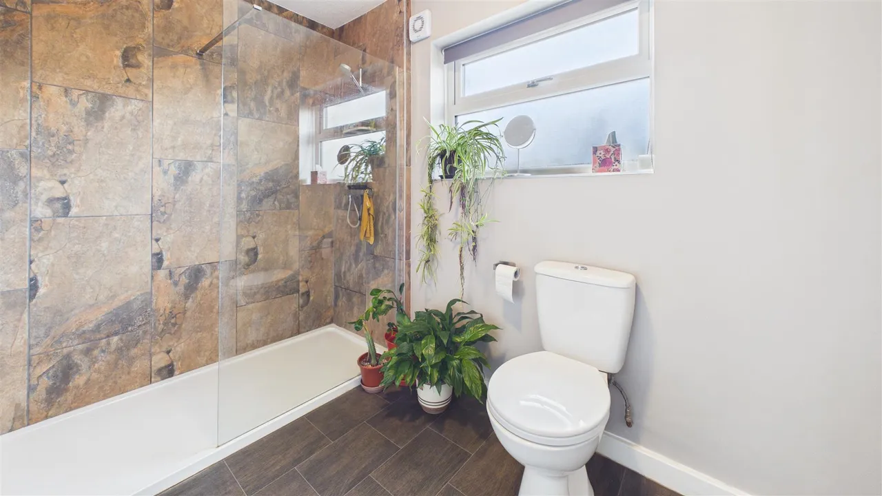 Crown Lane, Thurlby, photo 8