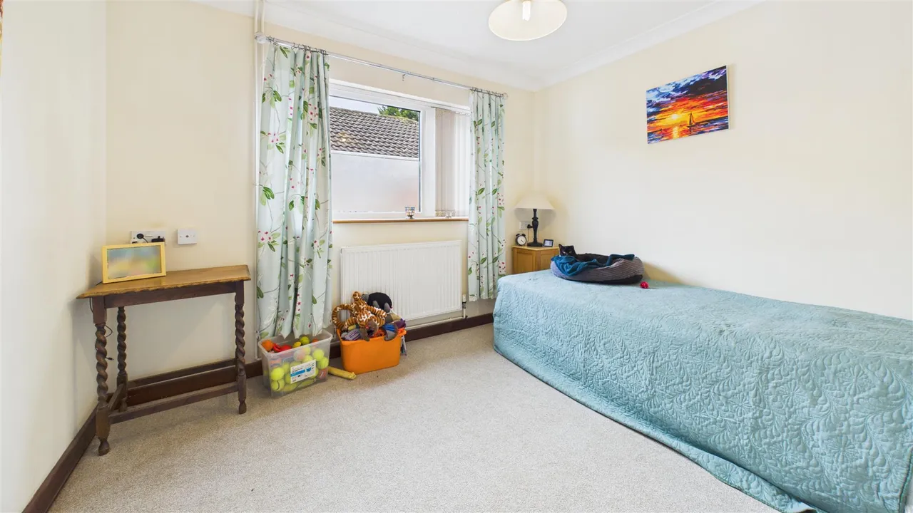 Crown Lane, Thurlby, photo 14