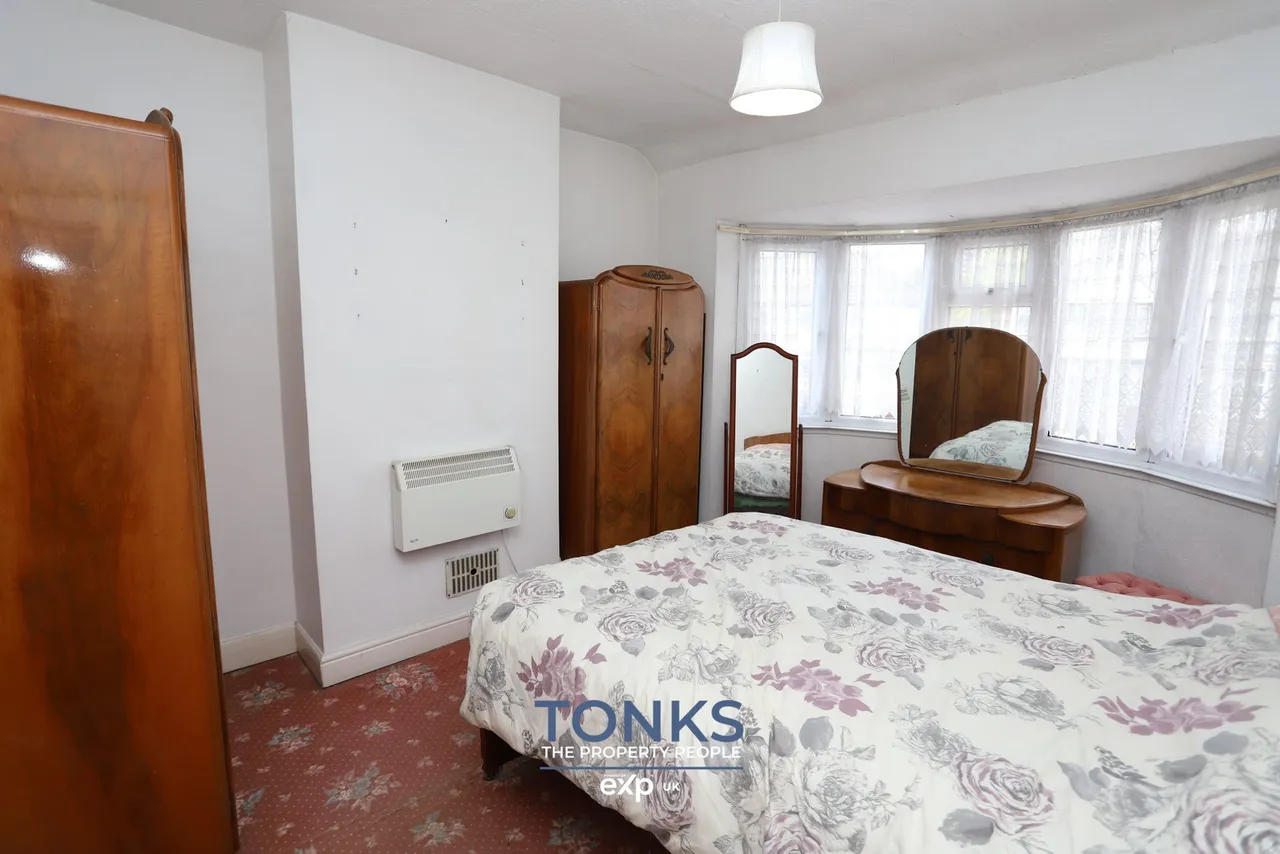 Highbury Avenue, Rowley Regis, B65, photo 11